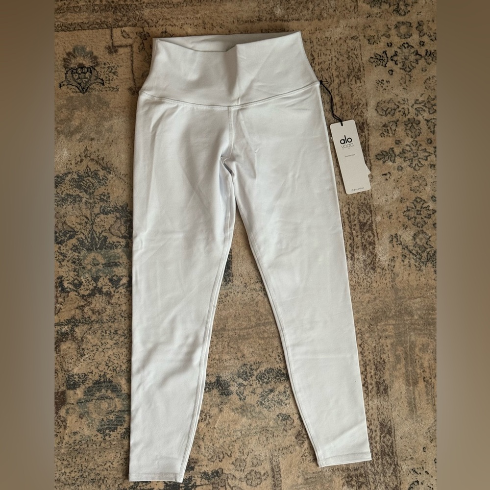 ALO Yoga White 7/8 High-Rise Airbrush Legging